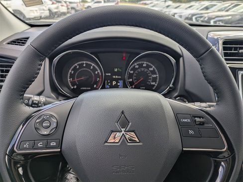 New 2025 Mitsubishi Outlander Sport SE image 28