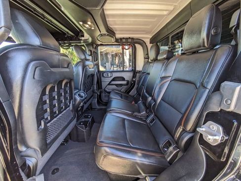 Used 2021 Jeep Gladiator Mojave image 15