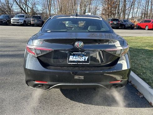 New 2025 Alfa Romeo Giulia AWD w/ Driving Assist Package image 7