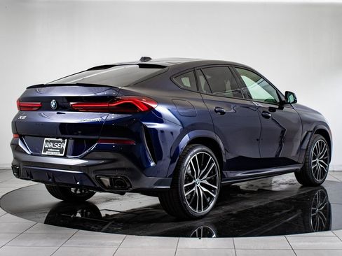 New 2026 BMW X6 xDrive40i w/ Climate Comfort Package image 7