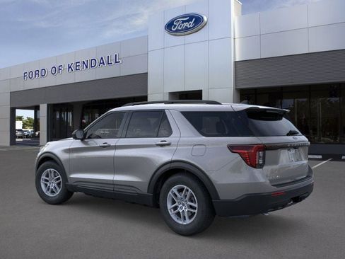 New 2026 Ford Explorer Active image 4