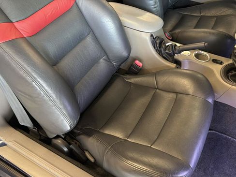 Used 2001 Ford Mustang GT RWD image 29