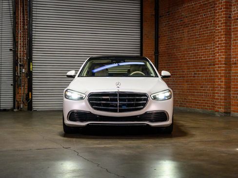 Used 2022 Mercedes-Benz S 580 4MATIC Sedan image 12