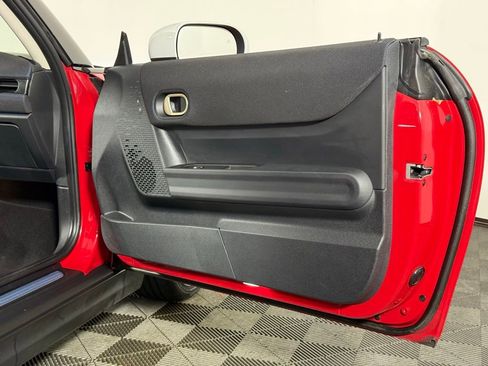 Certified 2025 MINI Cooper 2-Door Hardtop FWD image 28