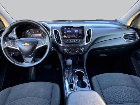 Used 2023 Chevrolet Equinox LT FWD image 16