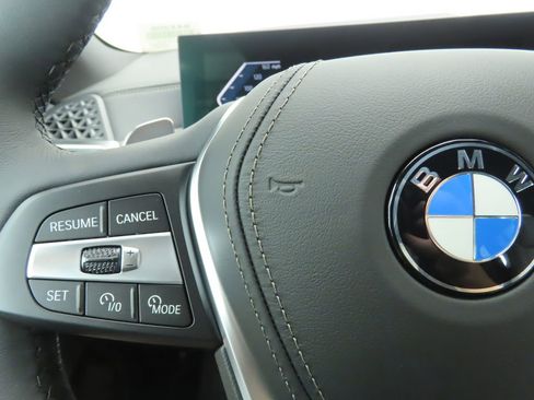 New 2026 BMW X5 sDrive40i w/ Premium Package image 11