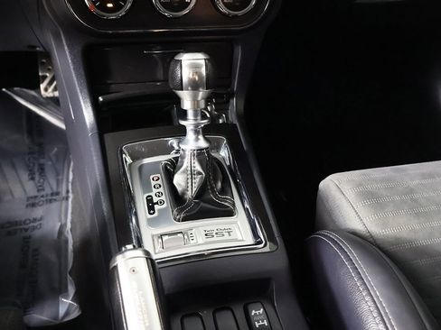 Used 2011 Mitsubishi Lancer Evolution MR image 36