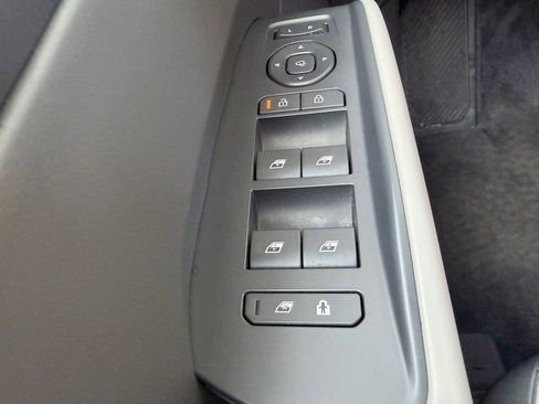 Used 2025 Kia EV9 Wind image 25