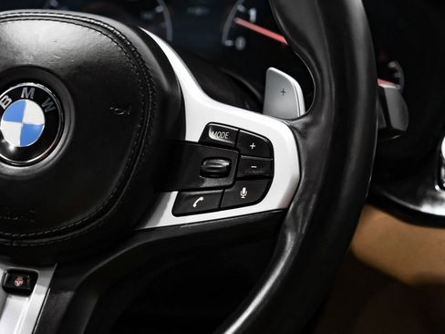 Used 2019 BMW 540i w/ M Sport Package image 24