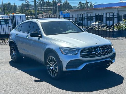 Used 2021 Mercedes-Benz GLC 300 4MATIC Coupe image 1