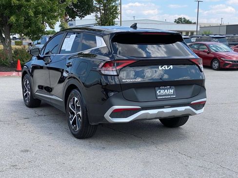 Used 2025 Kia Sportage EX FWD image 5