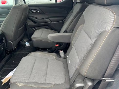Used 2021 Chevrolet Traverse LT FWD image 11