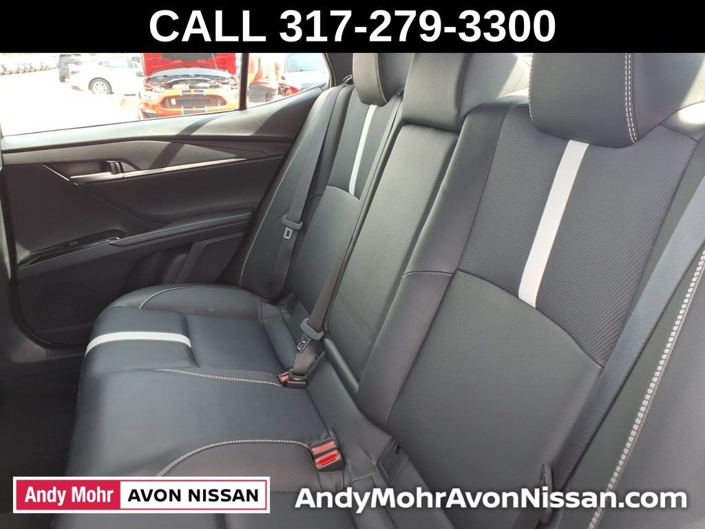 Used 2025 Toyota Camry SE FWD image 39
