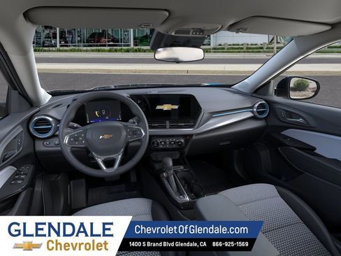 New 2026 Chevrolet Trax LT w/ Driver Confidence Package FWD image 15