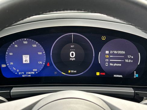 Used 2025 Porsche Macan Electric image 25