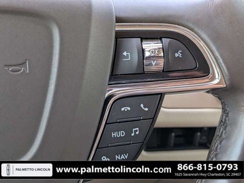 Used 2020 Lincoln Navigator L Reserve w/ Luxury Package AWD/4WD image 29