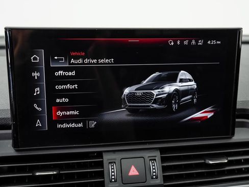 Certified 2023 Audi Q5 2.0T Premium w/ Convenience Package AWD/4WD image 19