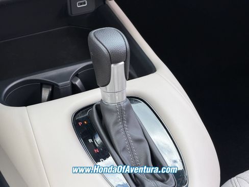 Certified 2025 Honda HR-V LX image 19