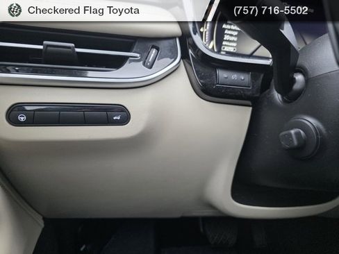 Used 2023 INFINITI QX60 Luxe w/ Performance Audio Package image 11