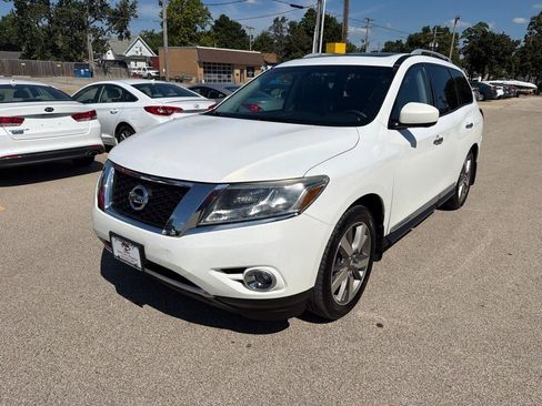Used 2014 Nissan Pathfinder Platinum w/ Platinum Premium Package AWD/4WD image 4
