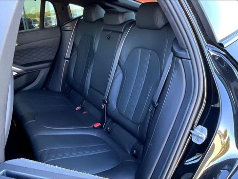 Used 2025 BMW X6 M Competition w/ Executive Package image 19