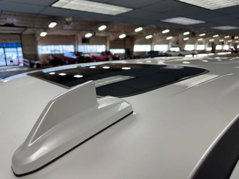 Certified 2022 Chevrolet Silverado 1500 LTZ w/ LTZ Premium Package image 10