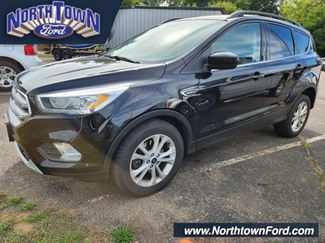 Used 2017 Ford Escape SE w/ Equipment Group 201A AWD/4WD video 1