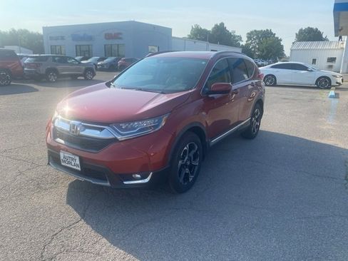 Used 2017 Honda CR-V Touring image 2