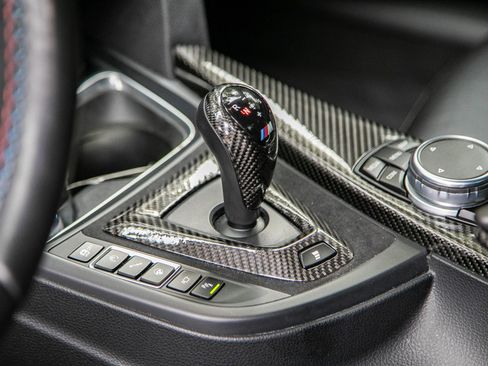 Used 2017 BMW M3 RWD image 29