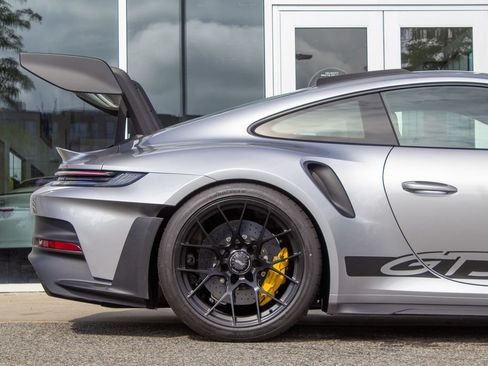 Used 2025 Porsche 911 GT3 RS RWD image 6