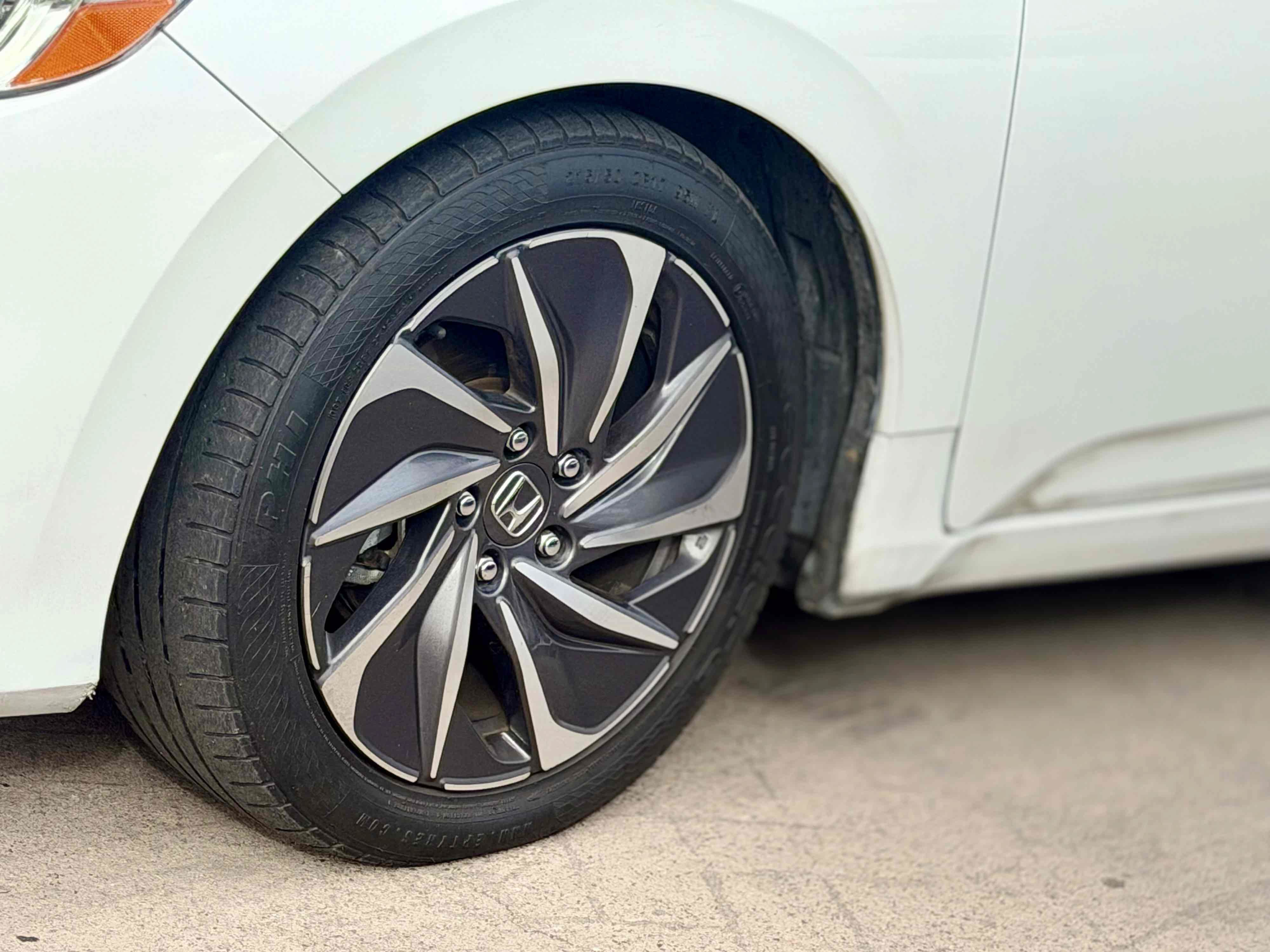 Used 2022 Honda Insight Touring image 11