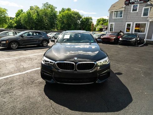 Used 2018 BMW 530i xDrive AWD/4WD image 9
