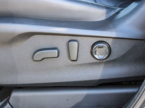 Used 2023 Subaru Ascent Touring image 21