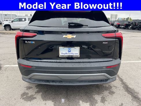 New 2024 Chevrolet Blazer EV LT image 5