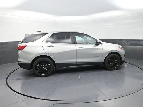 Used 2021 Chevrolet Equinox LT FWD image 11