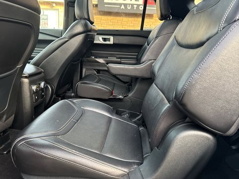 Used 2020 Ford Explorer ST image 38