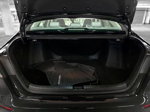 Certified 2023 Honda Accord Touring image 8