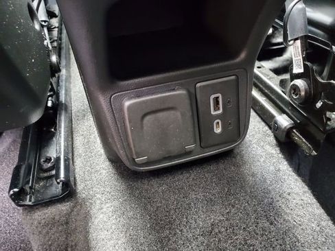 Certified 2023 Chevrolet TrailBlazer RS w/ Sun and Liftgate Package image 16