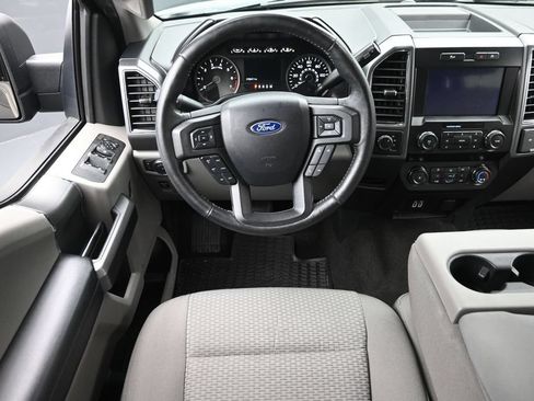 Used 2020 Ford F150 XLT w/ Equipment Group 302A Luxury AWD/4WD image 12