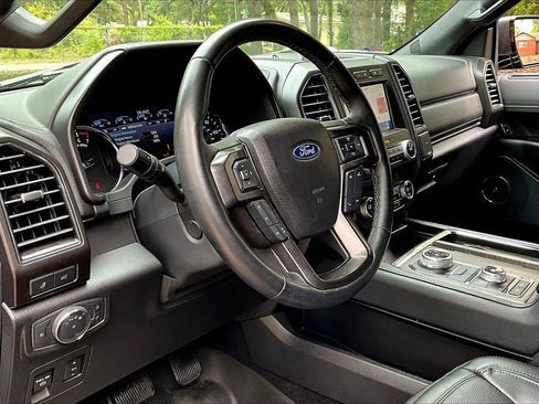 Used 2021 Ford Expedition Max Limited AWD/4WD image 14