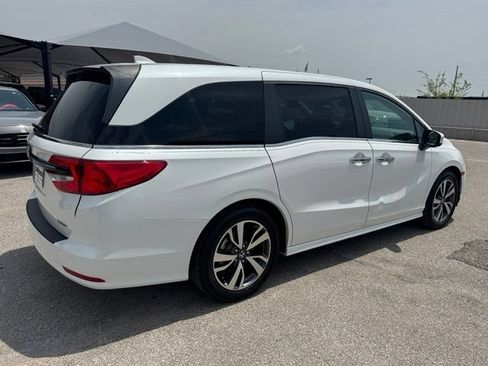 Used 2022 Honda Odyssey Touring image 6