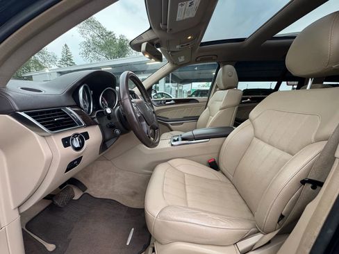 Used 2014 Mercedes-Benz GL 450 4MATIC image 8