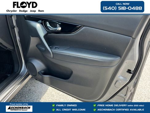 Used 2022 Nissan Rogue Sport SL AWD/4WD image 33