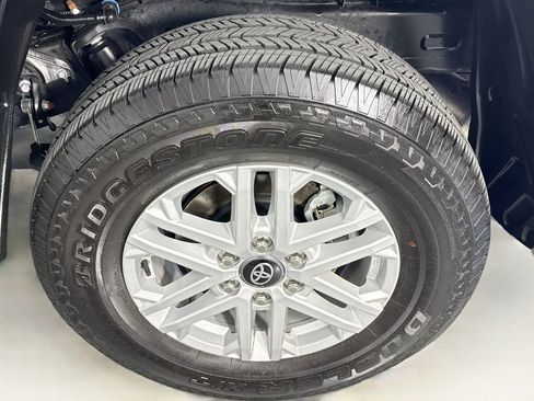 Used 2025 Toyota Tundra SR5 w/ SR5 Premium Package RWD image 36
