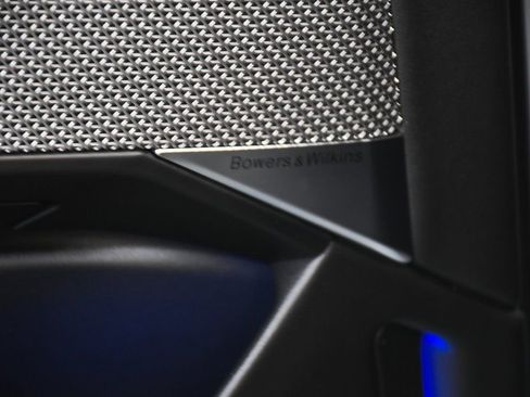 Used 2025 BMW 740i image 20