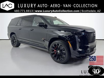 Used 2025 Cadillac Escalade ESV V w/ LPO, ONYX Package