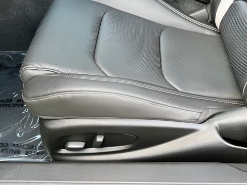 Used 2020 Chevrolet Camaro SS RWD image 26