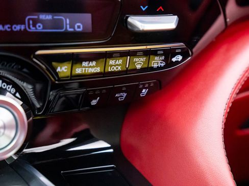 Used 2024 Acura MDX A-Spec image 30