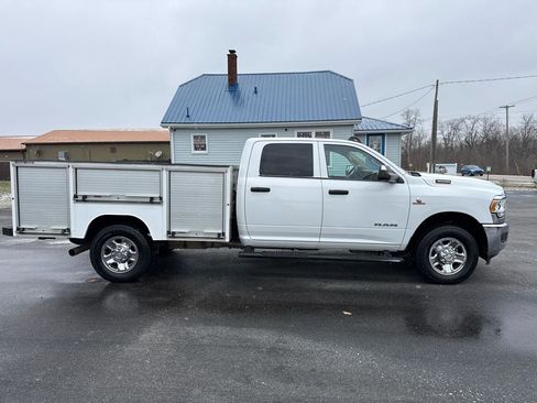 Used 2019 RAM 3500 Tradesman w/ Chrome Appearance Group RWD image 7