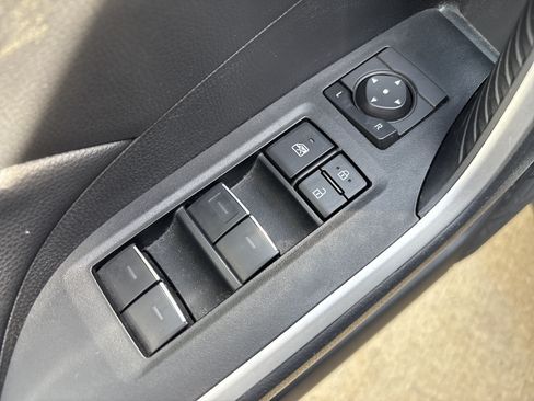 Used 2020 Toyota RAV4 XLE Premium w/ All Weather Liner Package AWD/4WD image 8